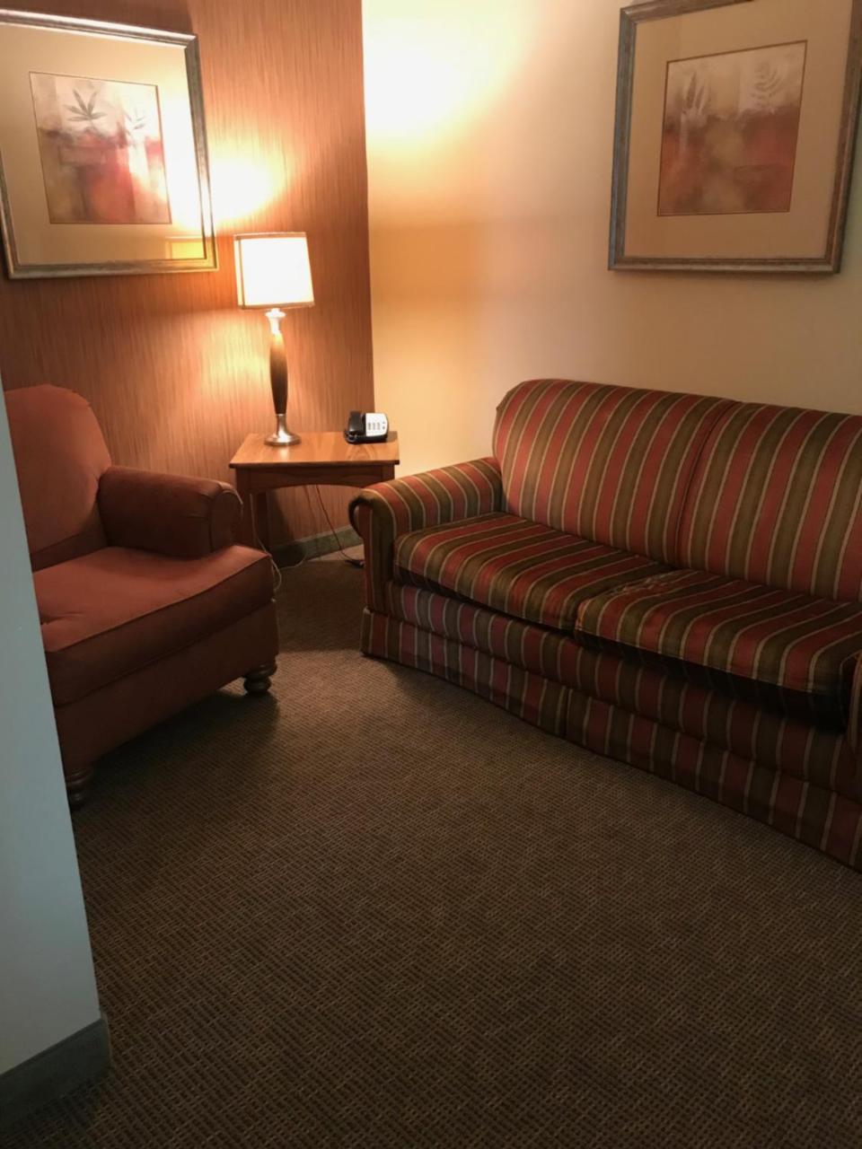 Randolph Inn And Suites Winchester Buitenkant foto